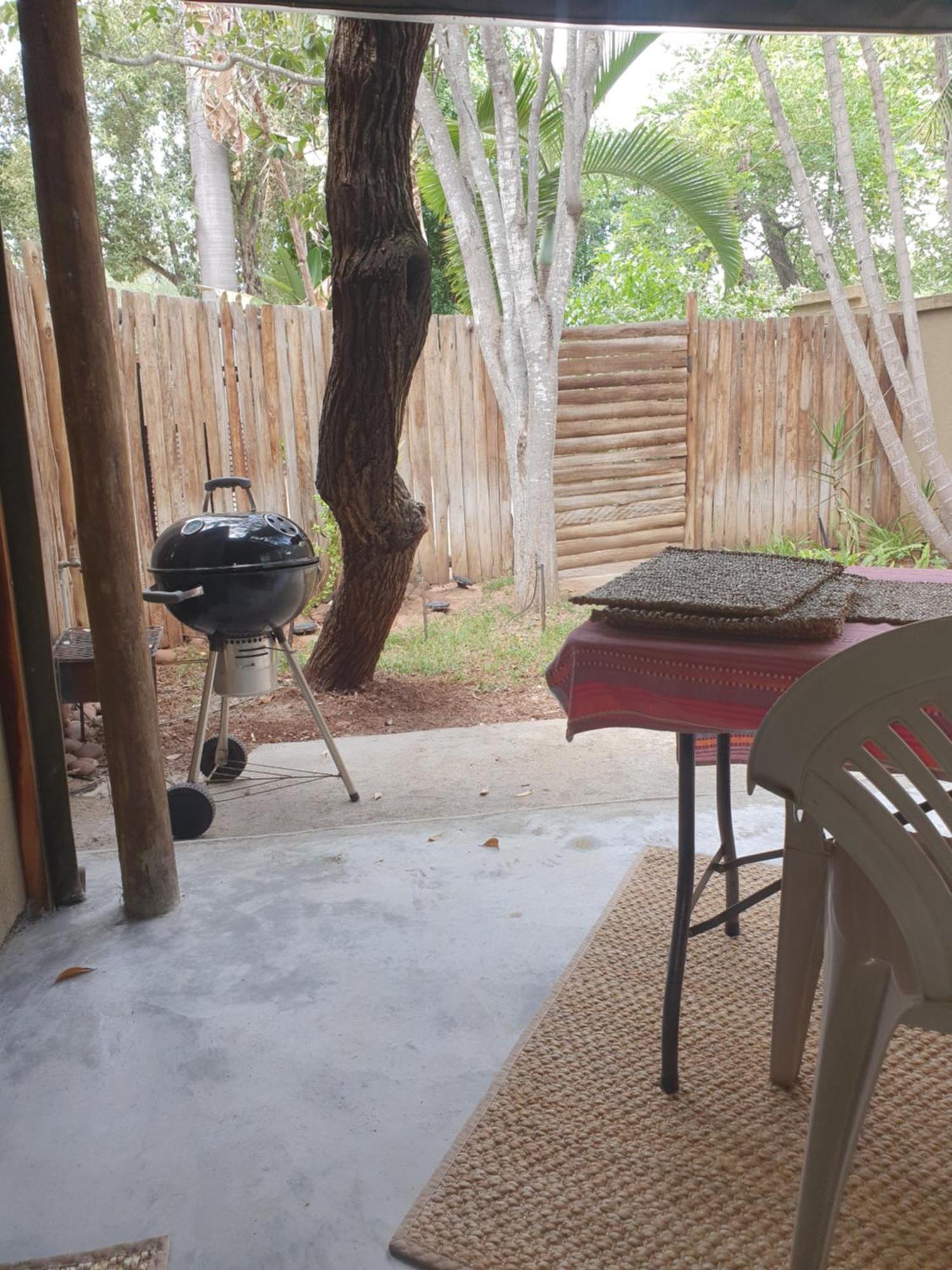 Gecko Cottages Hectorspruit エクステリア 写真