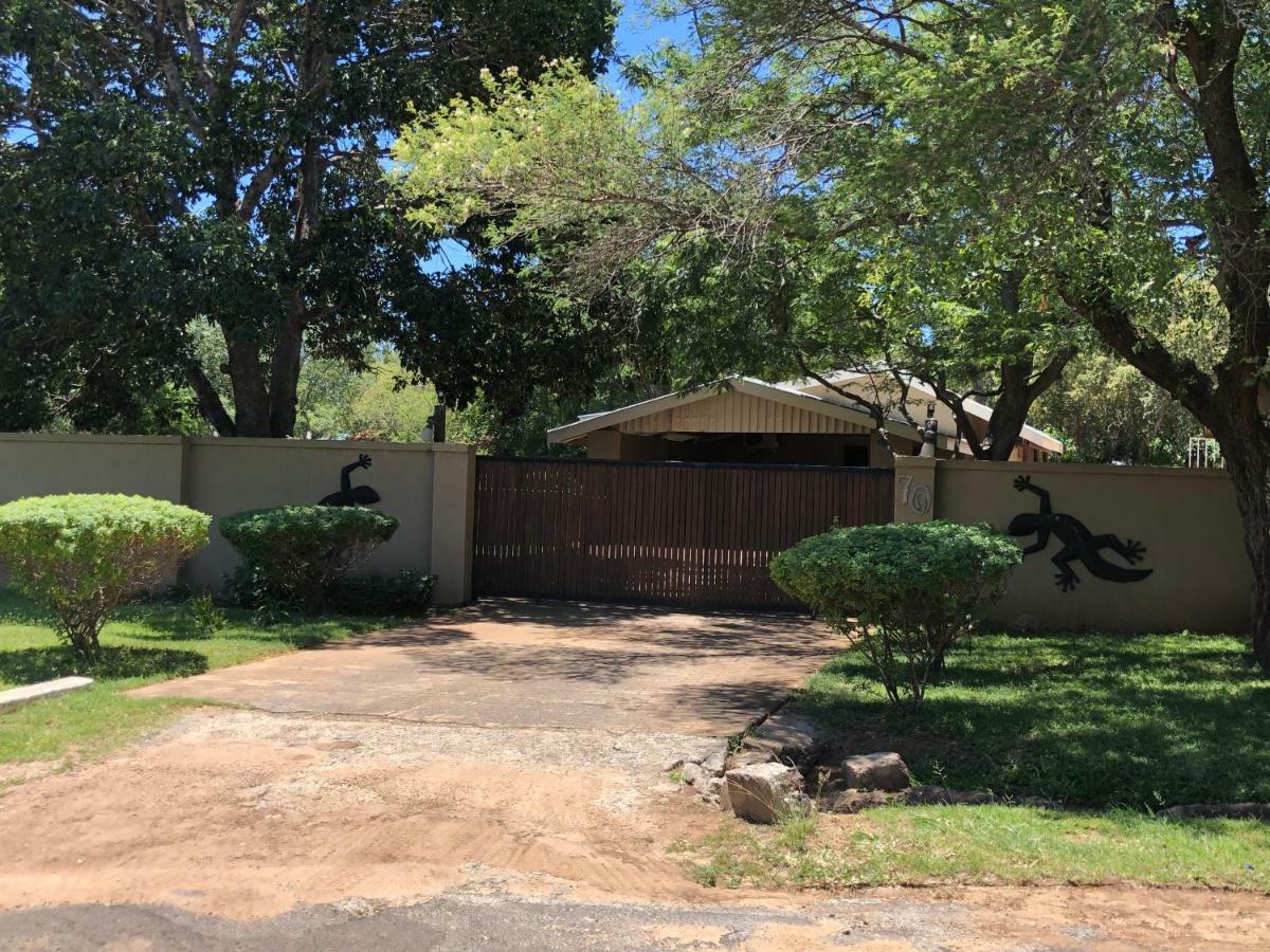 Gecko Cottages Hectorspruit エクステリア 写真